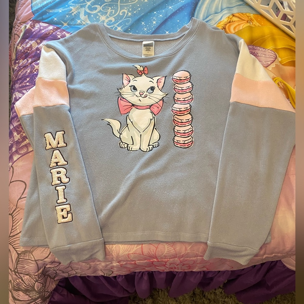 Disney Aristocats Marie macaron sweater